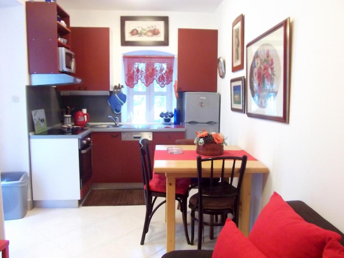 Apartments By The Sea Blace, Neretva Delta - Usce Neretve - 16068 Esterno foto