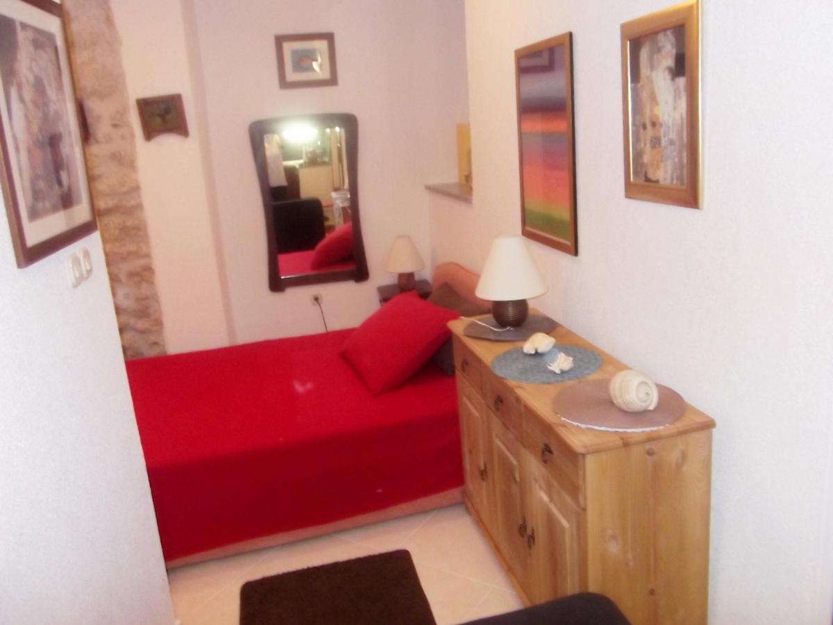 Apartments By The Sea Blace, Neretva Delta - Usce Neretve - 16068 Esterno foto