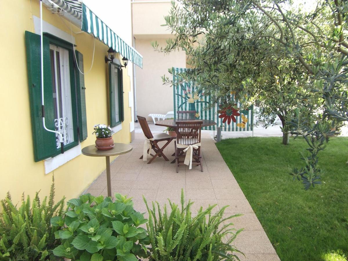 Apartments By The Sea Blace, Neretva Delta - Usce Neretve - 16068 Esterno foto