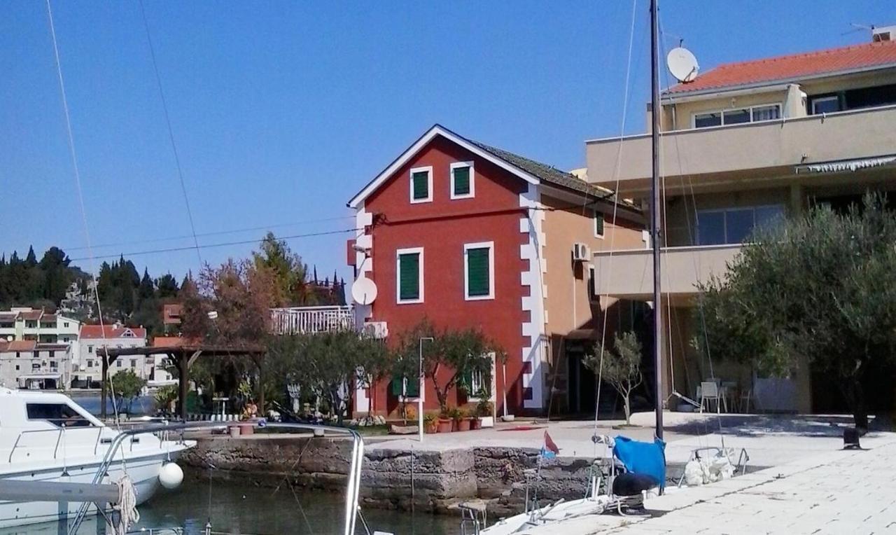 Apartments By The Sea Blace, Neretva Delta - Usce Neretve - 16068 Esterno foto